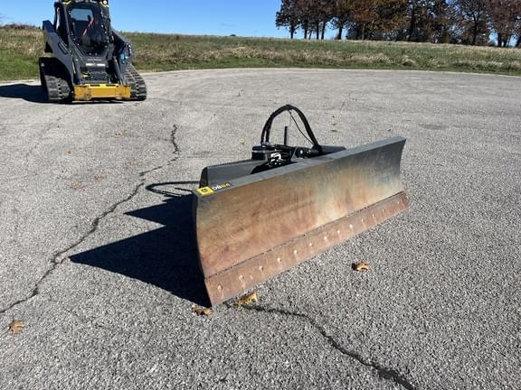 Image of John Deere Worksite Pro DB84 equipment image 2