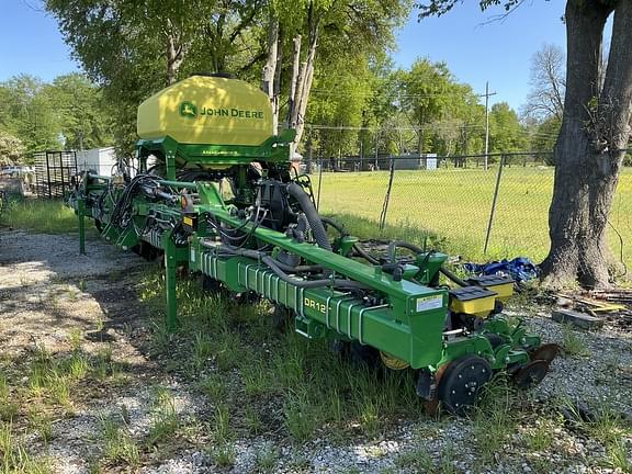 Image of John Deere DR12X Primary image