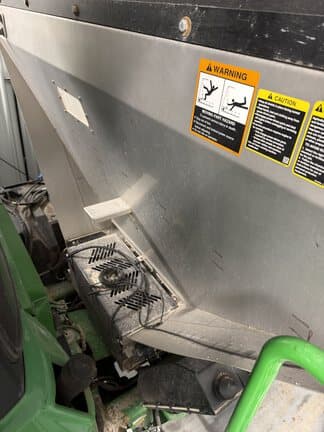 Image of John Deere DS30 equipment image 2