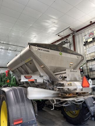 2023 John Deere DS30 Equipment Image0