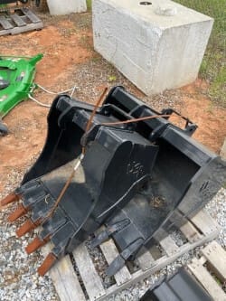 2023 USA Attachments EB1024 Equipment Image0