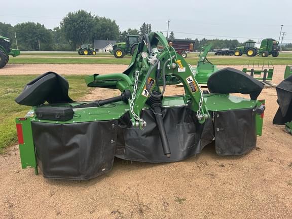 Image of John Deere F350M equipment image 4