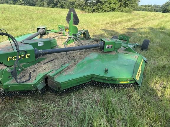 Image of John Deere FC12E equipment image 3