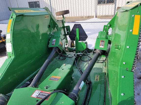 Image of John Deere FC12E equipment image 3