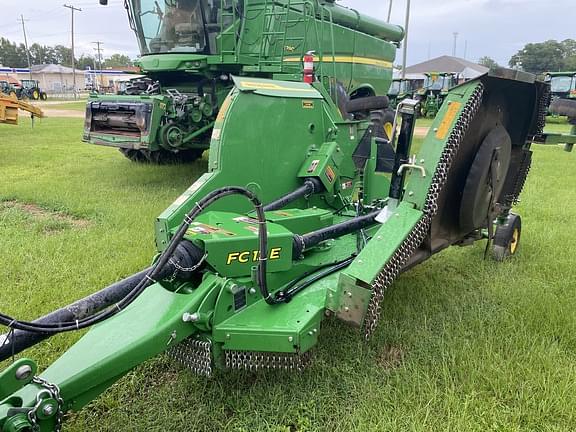 Image of John Deere FC12E equipment image 3