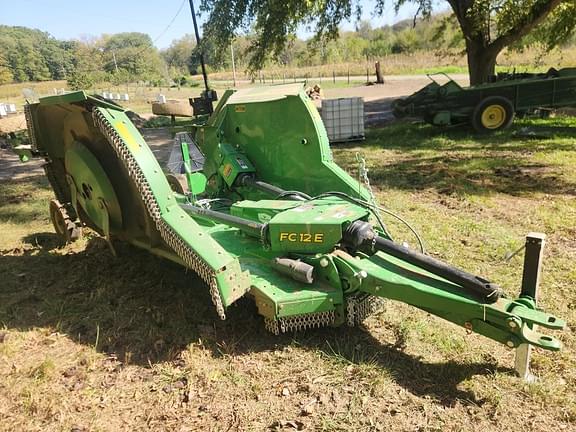 Image of John Deere FC12E equipment image 1