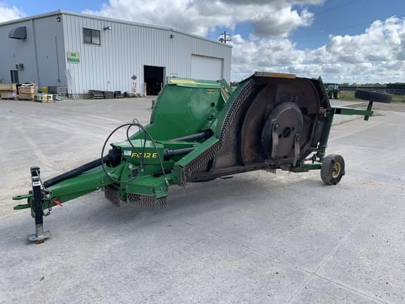 Image of John Deere FC12E equipment image 3