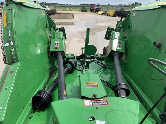 Image of John Deere FC12E equipment image 4