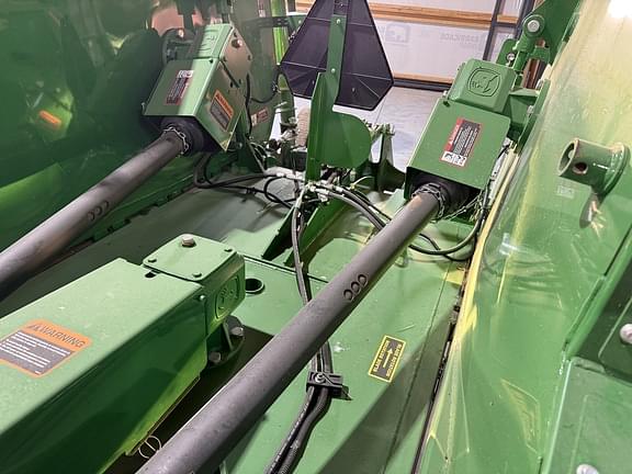 Image of John Deere FC12E equipment image 4