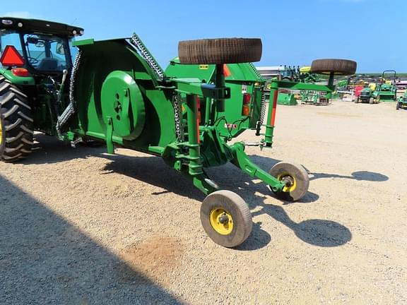 Image of John Deere FC12E equipment image 4