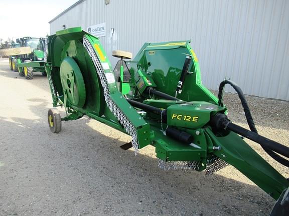 Image of John Deere FC12E equipment image 1