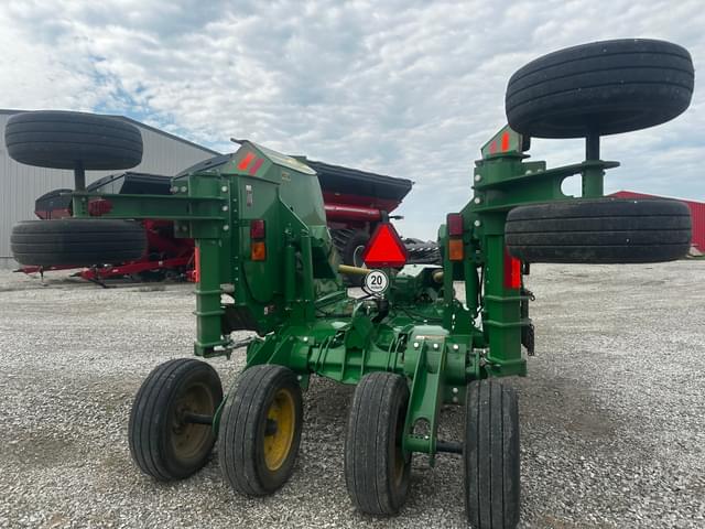 Image of John Deere FC15R equipment image 3