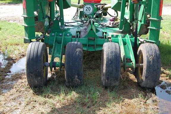 Image of John Deere FC15R equipment image 2
