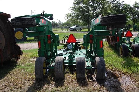 Image of John Deere FC15R equipment image 4