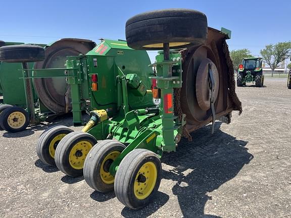 Image of John Deere FC15R equipment image 4