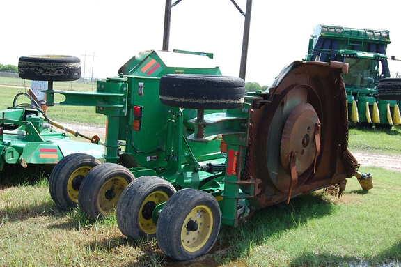 Image of John Deere FC15R equipment image 3