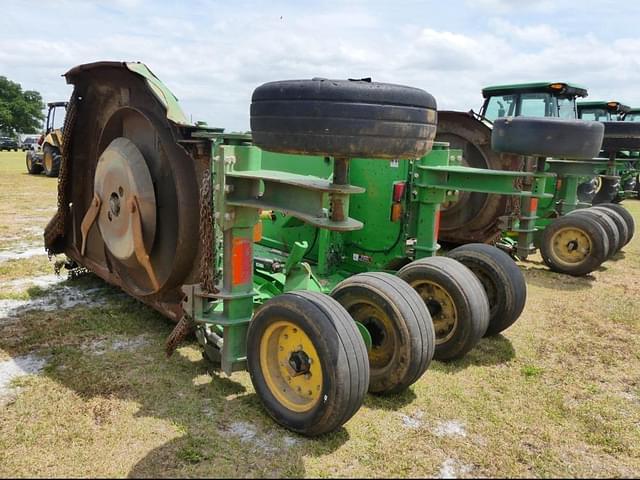 Image of John Deere FC15R equipment image 4