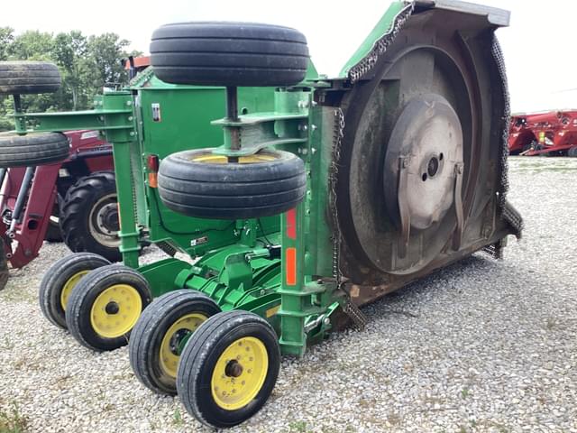 Image of John Deere FC20R equipment image 2