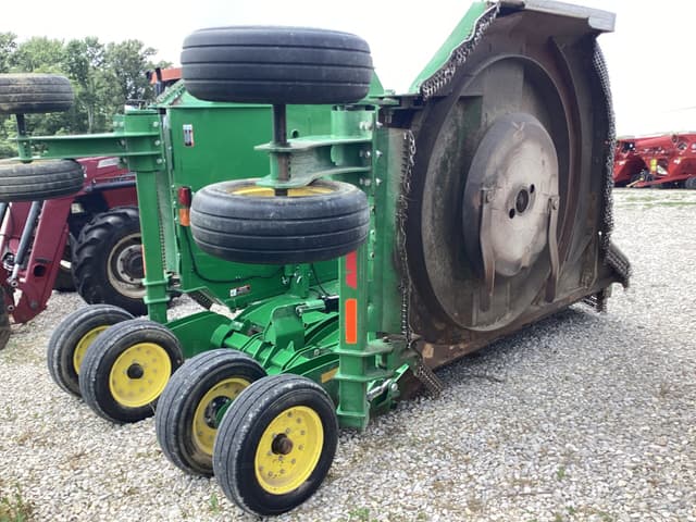 Image of John Deere FC20R equipment image 2