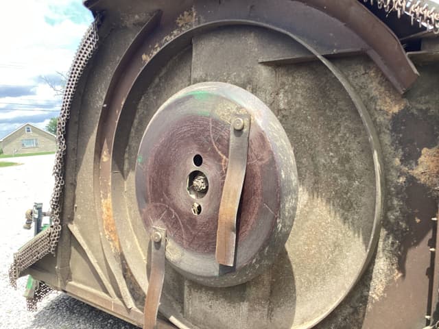 Image of John Deere FC20R equipment image 4