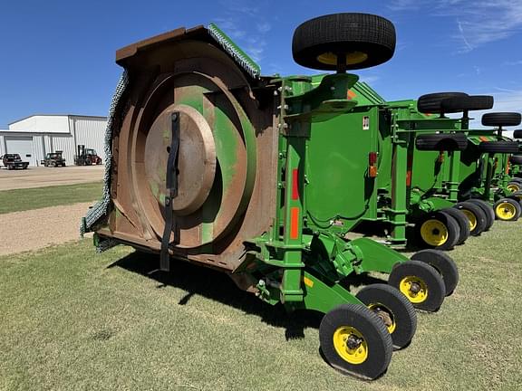 Image of John Deere FC20R equipment image 3