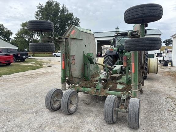 Image of John Deere FC20R equipment image 2