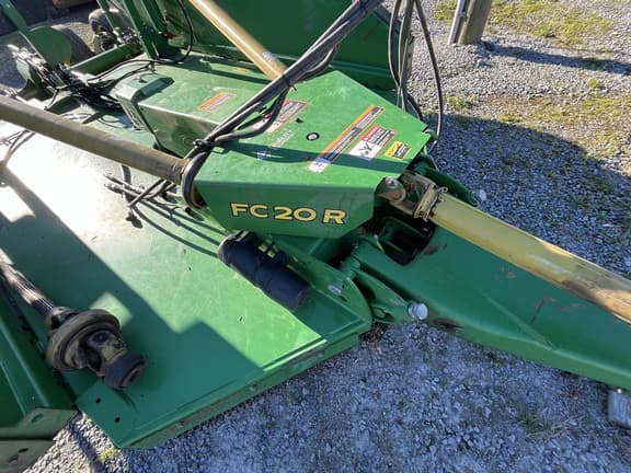 Image of John Deere FC20R equipment image 4