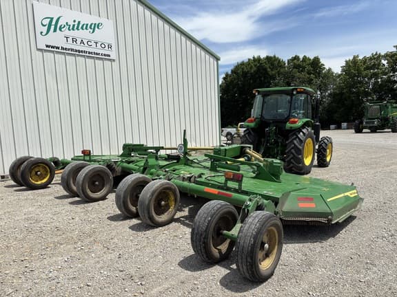 Image of John Deere FC20R equipment image 2