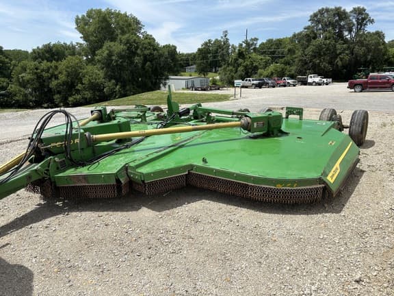 Image of John Deere FC20R equipment image 1