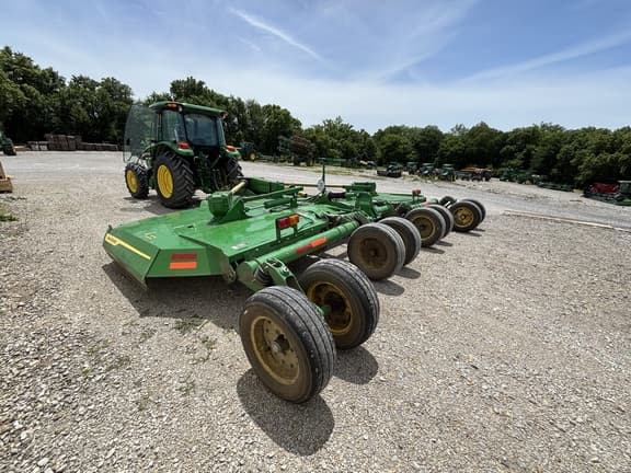 Image of John Deere FC20R equipment image 4