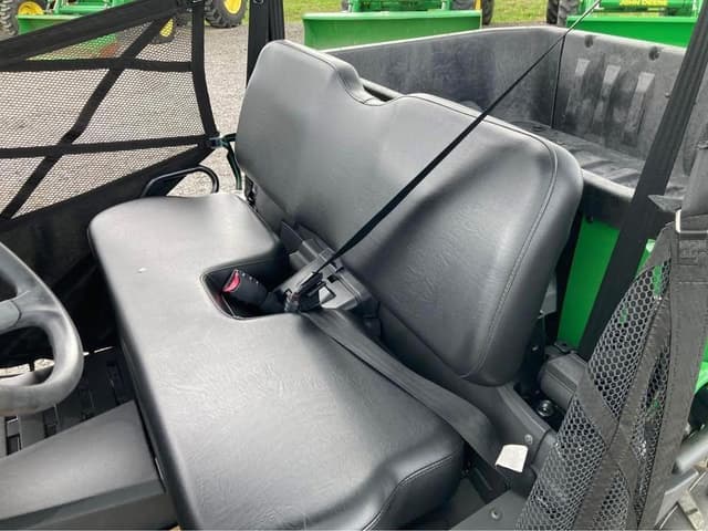Image of John Deere XUV 590E equipment image 4