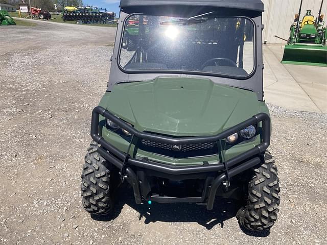 Image of John Deere XUV 590M S4 equipment image 2