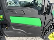 Thumbnail image John Deere XUV 835R 47