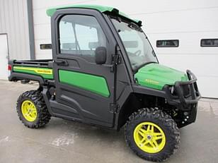 Main image John Deere XUV 835R 3