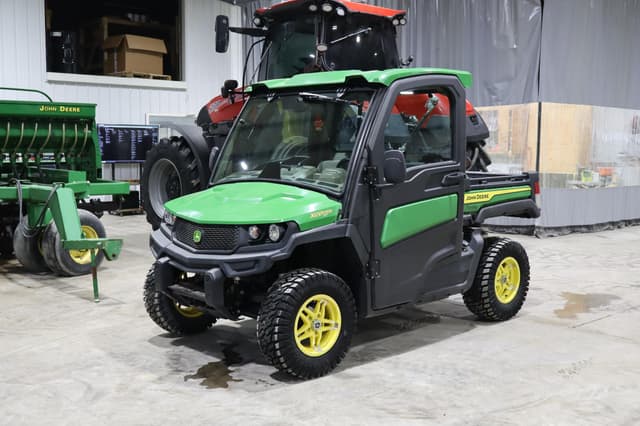 Image of John Deere XUV 835R equipment image 2