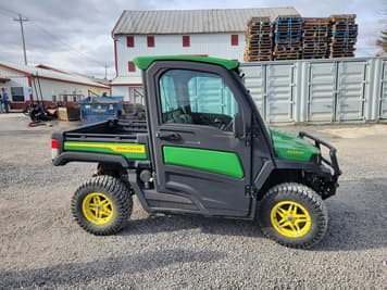 Main image John Deere XUV 835R