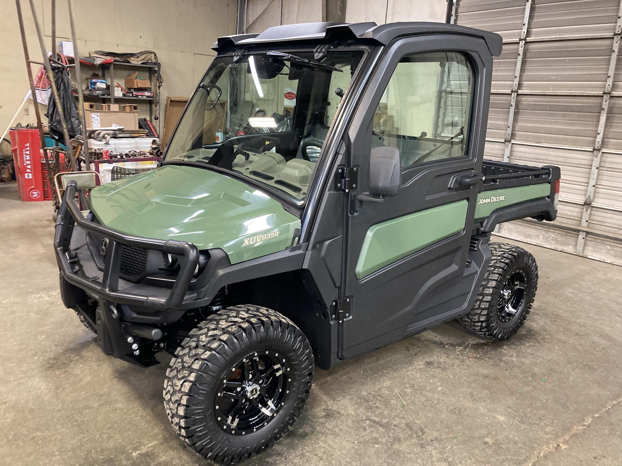 Main image John Deere XUV 835R
