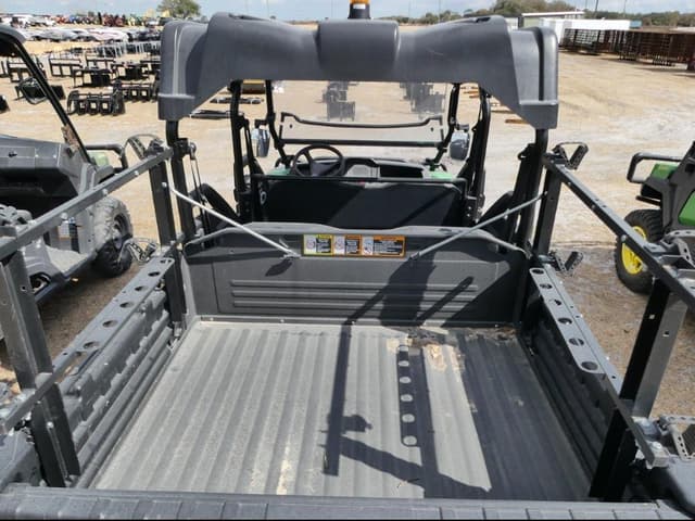 Image of John Deere Gator XUV 855M S4 equipment image 4