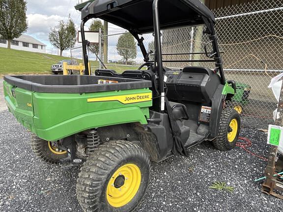 Image of John Deere XUV 560E equipment image 1