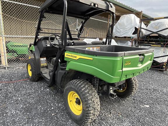 Image of John Deere XUV 560E equipment image 2