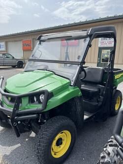 Image of John Deere XUV 560E equipment image 4