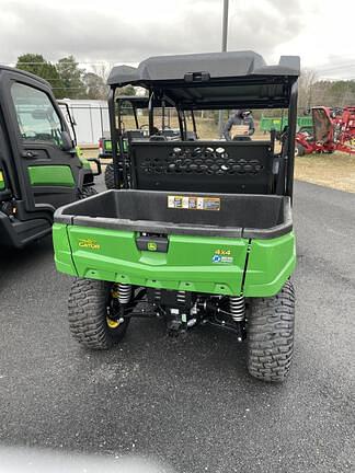 Image of John Deere XUV 560E S4 equipment image 4