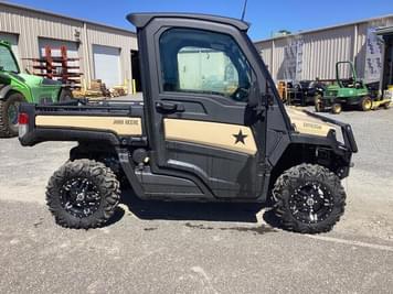 Main image John Deere XUV 835M Honor Edition