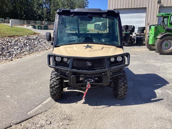 Image of John Deere XUV 835M Honor Edition Primary image