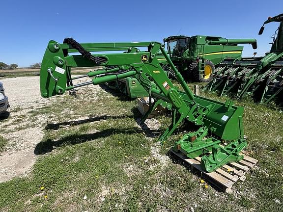 Image of John Deere H310 equipment image 3