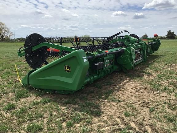 Image of John Deere HD35F equipment image 4