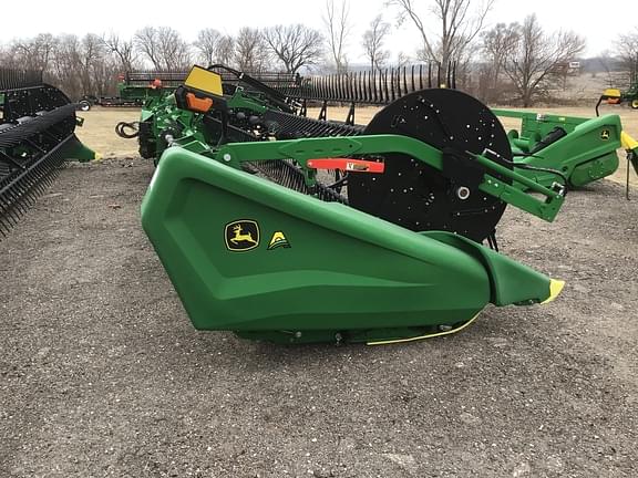 Image of John Deere HD35F equipment image 2