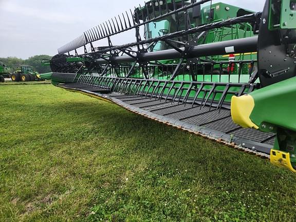 Image of John Deere HD35F equipment image 2