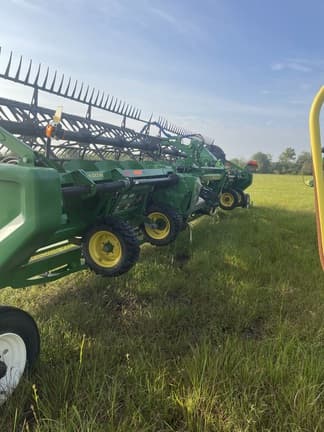 Image of John Deere HD35R equipment image 1