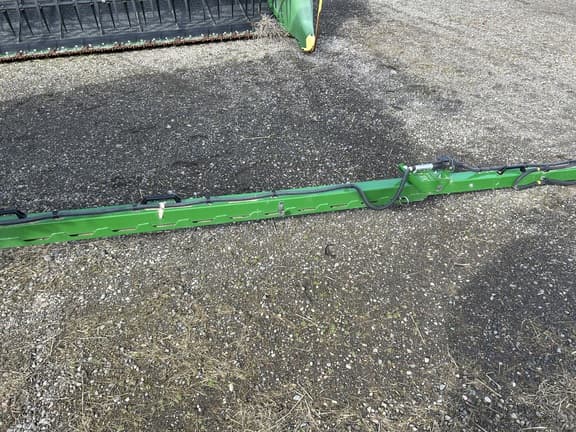 Image of John Deere HD35R equipment image 4